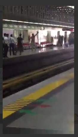 تیراندازی در مترو شهرری وحمله به مسافران +فیلم 