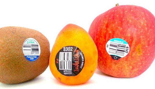 کدام میوه ها سالم تر هستند / برچسب روی میوه‌ به چه معناست؟ + عکس