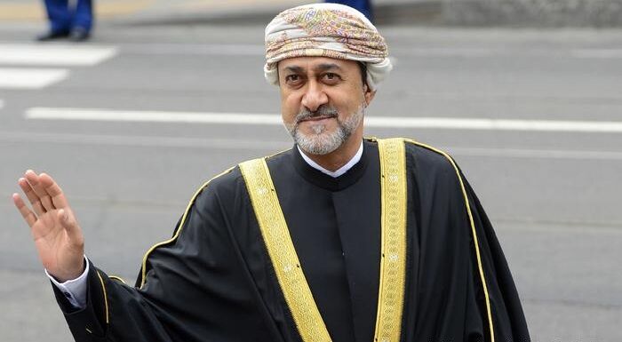 پادشاه عمان سالروز پیروزی انقلاب اسلامی را تبریک گفت