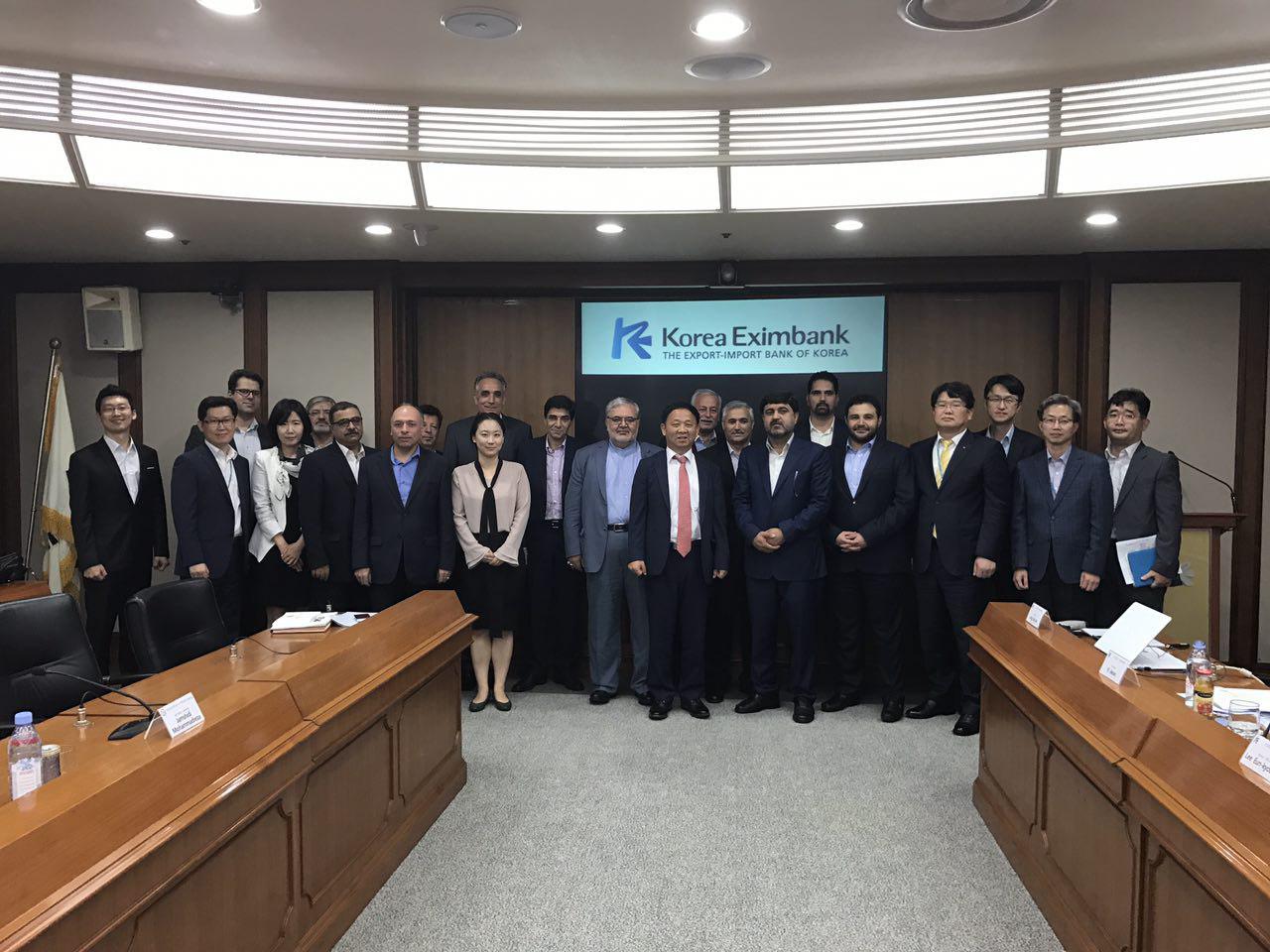 استقبال کره‌ای‌ها از بانک‌های ایرانی/ توافق بانک‌های خصوصی ایران و کره برای توسعه روابط کارگزاری