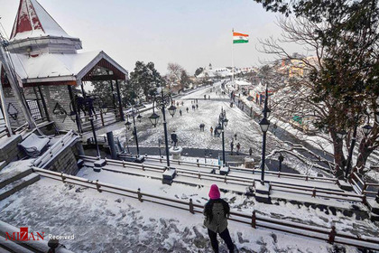 بارش اولین برف زمستانی در هندوستان +عکس