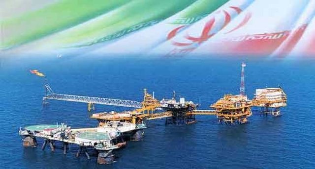پوست اندازی صنعت نفت ایران 