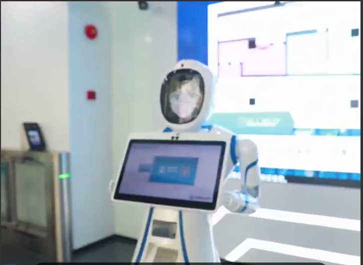 افتتاح نخستین بانک روباتیک جهان +فیلم