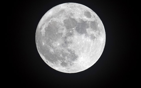 ماه بر سلامتی کدام عضو بدن ما تاثیر می گذارد؟