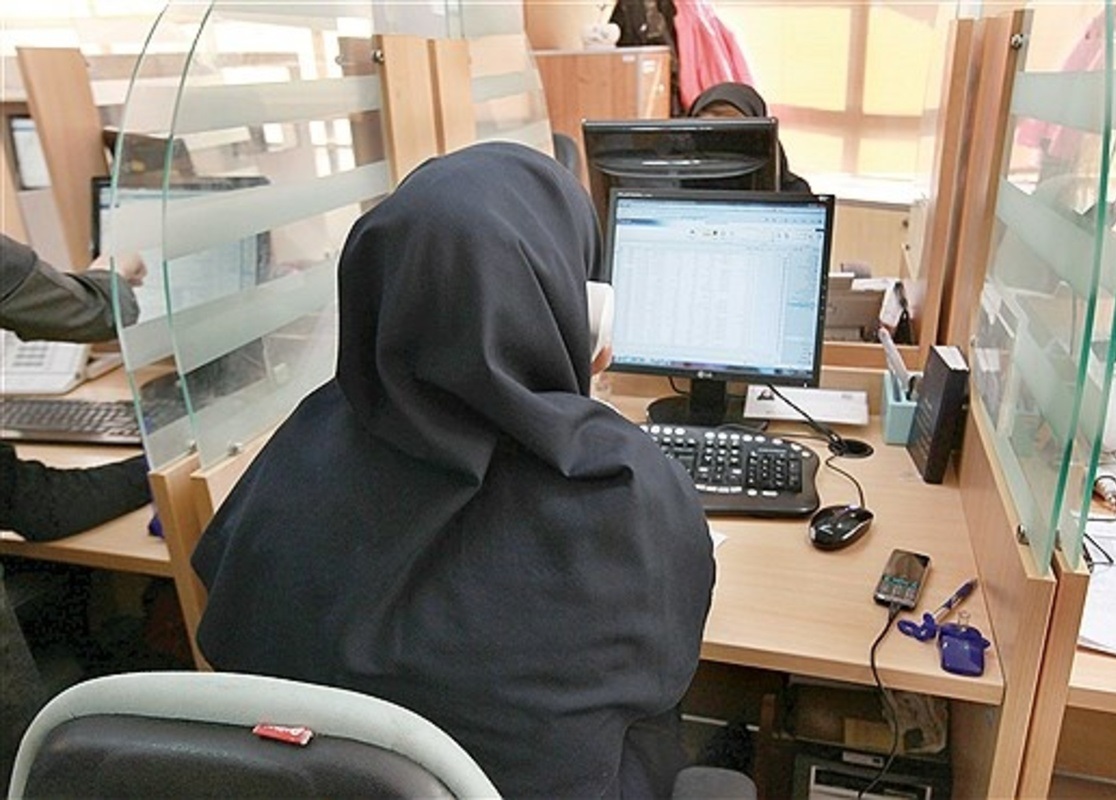 معاون دادستان مشهد: به فرمانداری نامه داده ایم که ارائه خدمات به افراد بدحجاب در اداره ها و بانک ها ممنوع شود