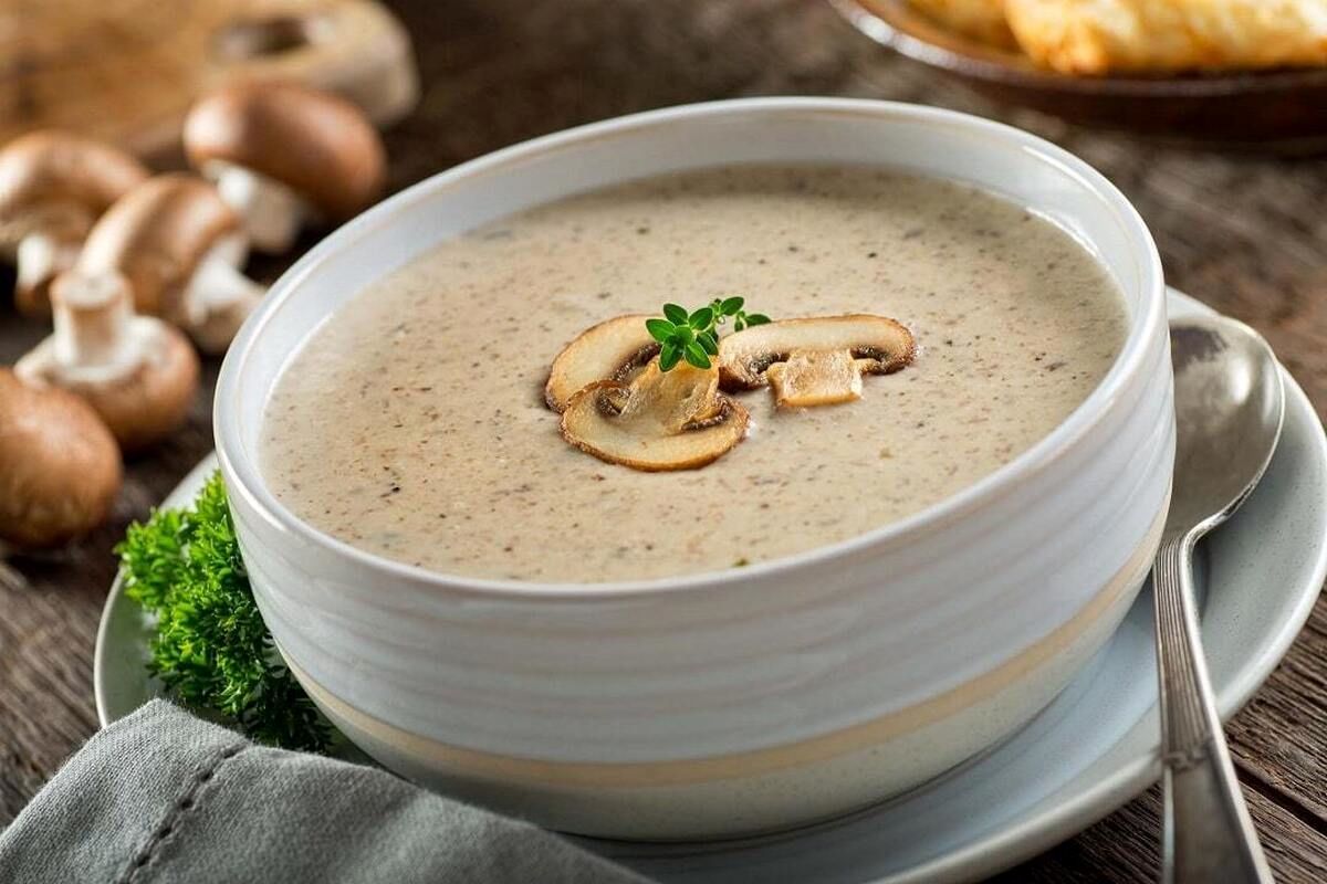 چجوری سوپ قارچ رستورانی درست کنیم؟