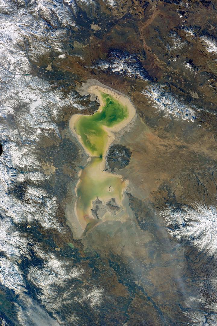 تصویری از دریاچه ارومیه در اینستاگرام یک فضانورد روس 
