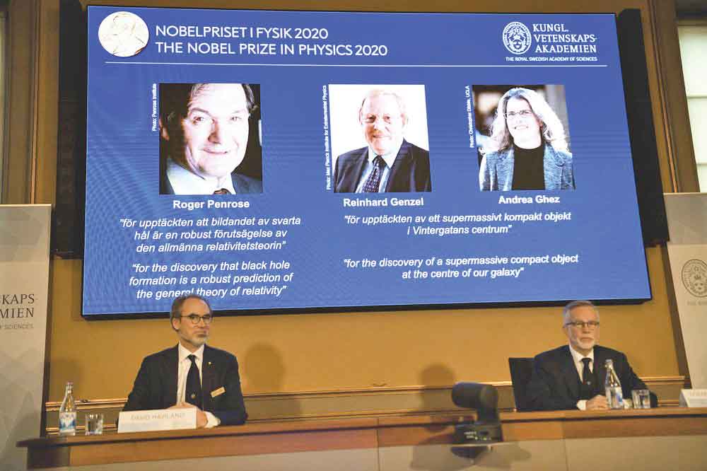 نوبل فیزیک برای پیشتازان فهم سیاهچاله