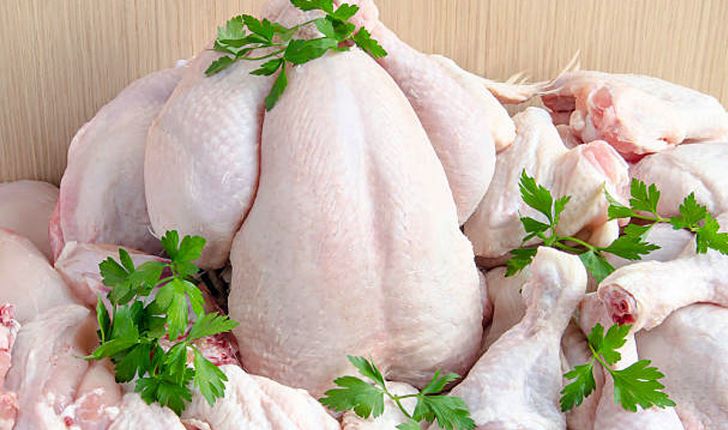 قیمت مرغ در بازار آزاد به ۱۳۵۰۰تومان کاهش یافت