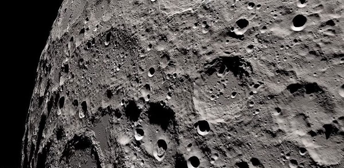 کشف سرنخ‌ هایی از وجود آب در ماه