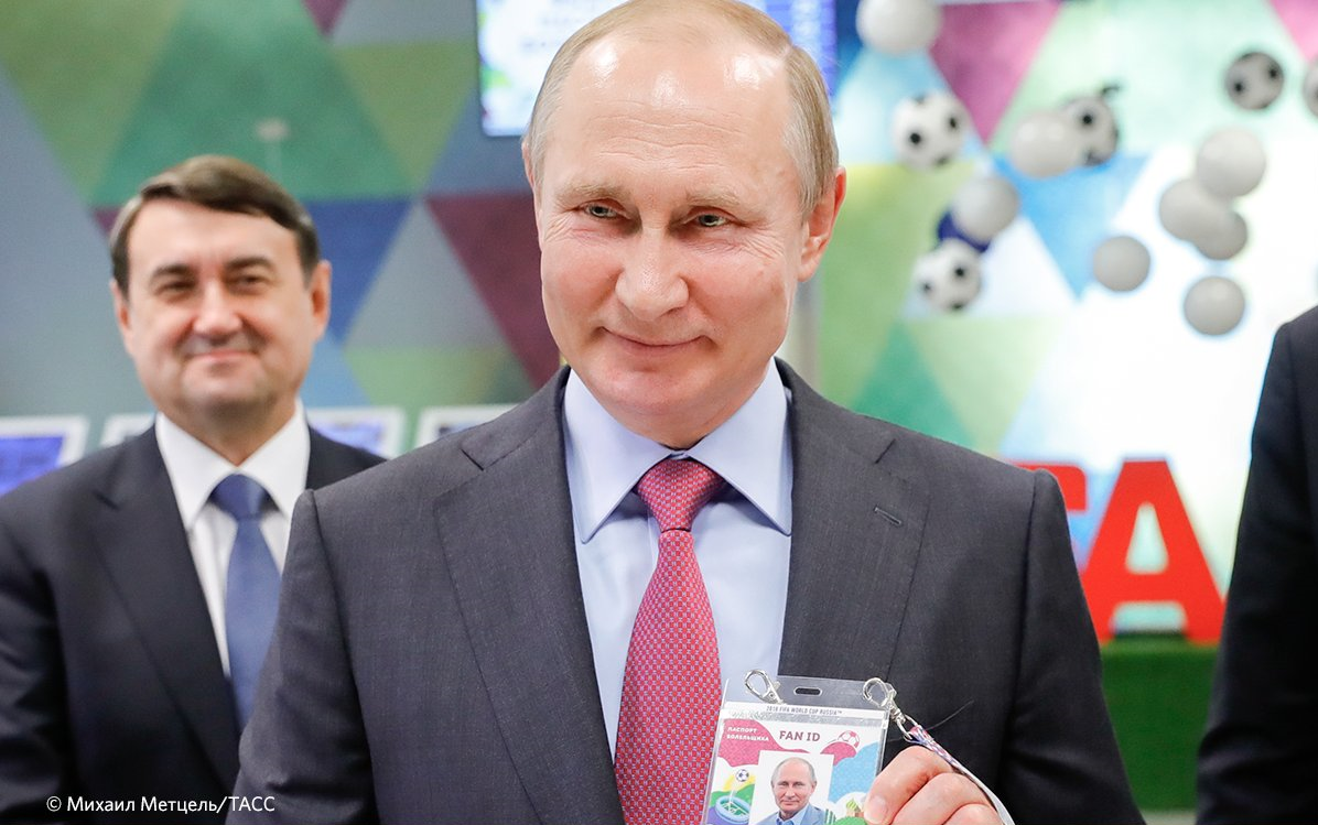 پاسپورت‌ هوادارن جام جهانی برای پوتین و اینفانتینو
