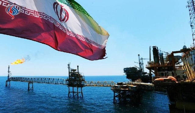 ظرفیت تولید نفت خام ایران تا پایان سال به بیش از ۴ میلیون بشکه در روز می رسد