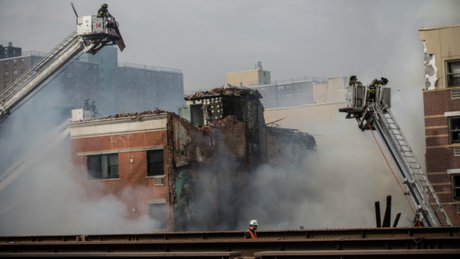 ریزش ساختمان در هند ۳۲ قربانی گرفت