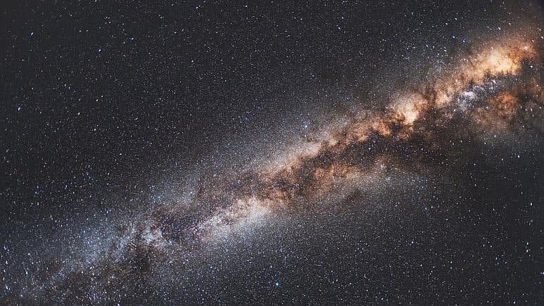 کشف یک شیء عجیب در کهکشان راه شیری