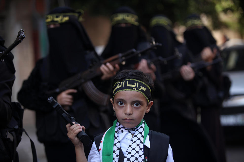 رژه زنان ارتشی فلسطین +عکس