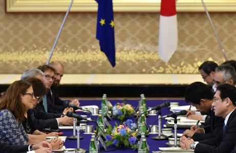 ژاپن و اتحادیه اروپا توافقنامه تجارت آزاد امضا می‌کنند