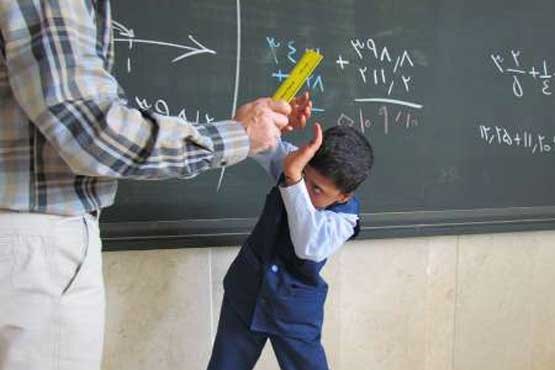   پدر دانش آموز یزدی: بخاطر خدا، مقام معلم و پسرم عفو کنید