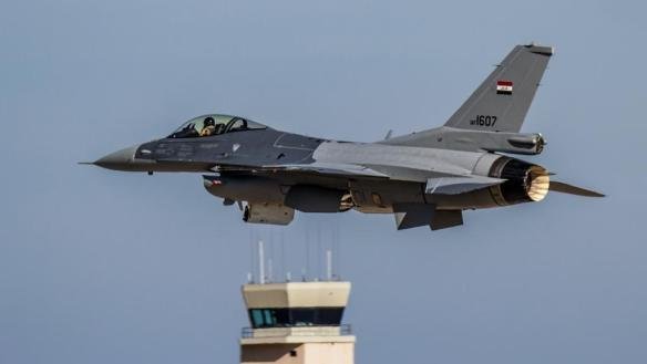 حمله هوایی عراق به مرکز فرماندهی داعش در سوریه