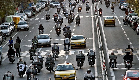 تصویب طرح الزام شهرداری به شناسایی و رفع گره‌های ترافیکی سطح شهر تهران