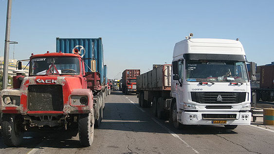  تردد کامیون‌ها در تهران ممنوع شد