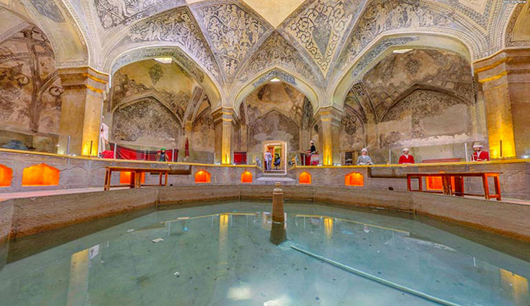 ۳ شب تور هوایی به شیراز و اقامت در هتل ۵ ستاره ۱۱ میلیون تومان! + لیست قیمت تورهای هوایی شیراز
