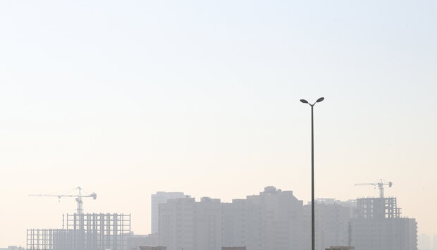 کیفیت هوای تهران ۴۰درصد در ۷۲ساعت اخیر بدتر شده است/ دولت با پیشنهاد استاندار برای تعطیلی شهر موافقت کند