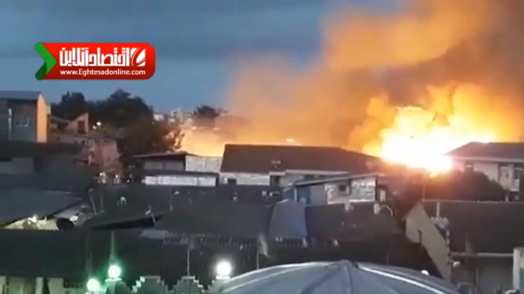 مسجد ساری هنگام اذان مغرب در آتش سوخت +فیلم