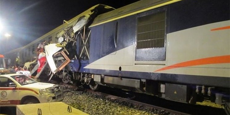 حادثه برخورد قطار ۵مصدوم برجای گذاشت