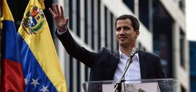 رهبر ونزوئلا: اگر آمریکایی‌ها پیشنهاد مداخله نظامی دهند، آن را می‌پذیرم