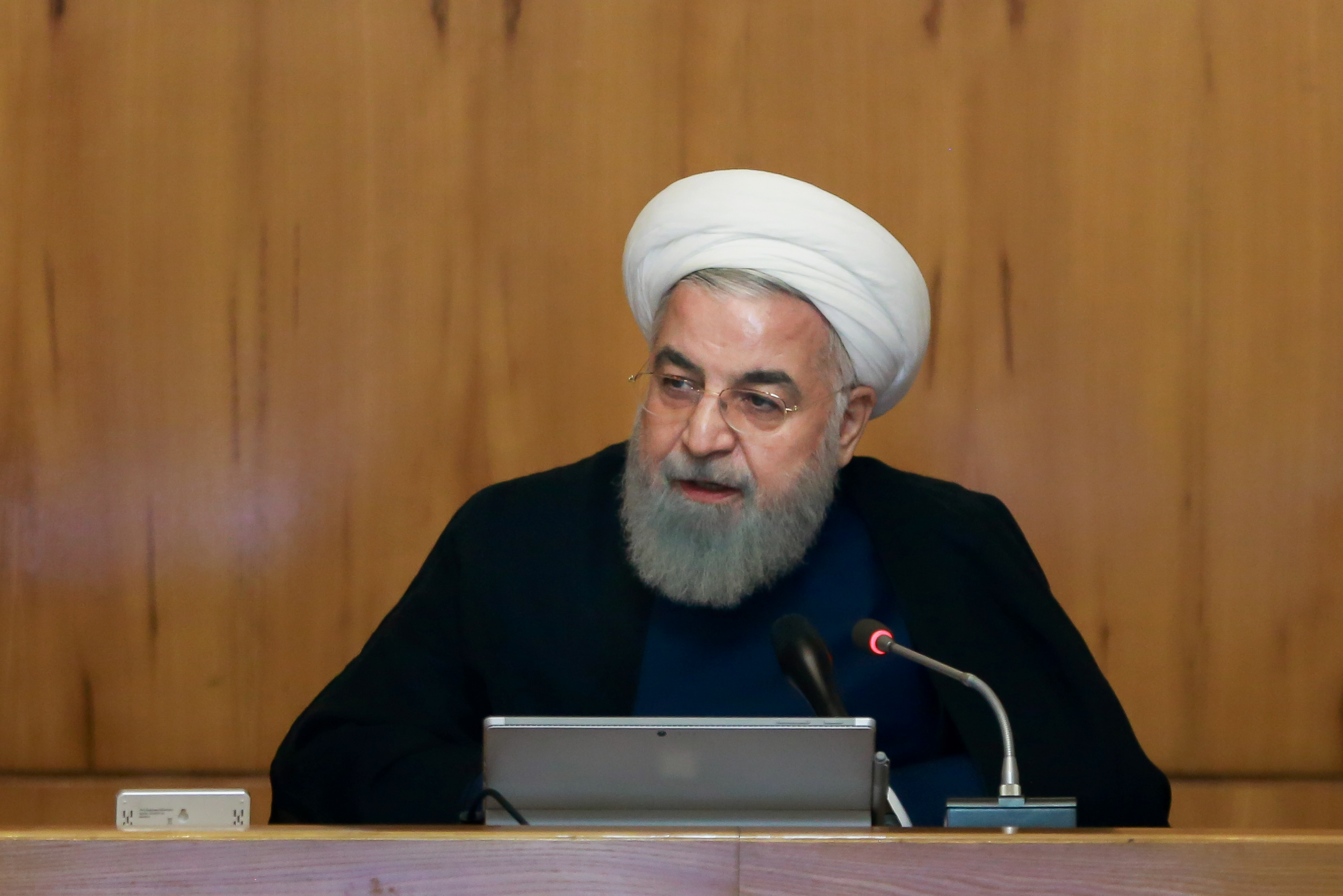 روحانی: در جریان روند کاهش تعهدات مذاکرات را ادامه می‌دهیم +فیلم