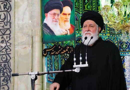 علم الهدی: فروپاشی آمریکا شروع شده و اسرائیل نیز در حال نابودی است اما قدرت انقلاب اسلامی ایران در حال رشد و تعالی است