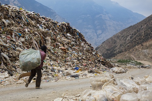 دفن غیراصولی زباله در استان‌های سبز