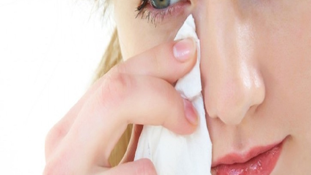 کاهش ریزش اشک در فصل سرما با این روش