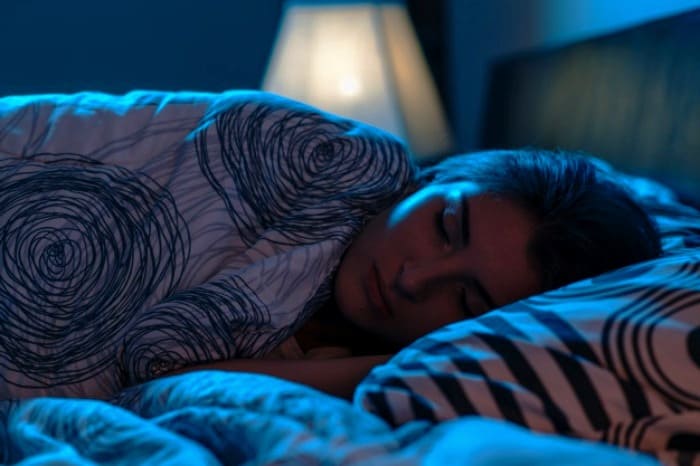 خواب به تناسب اندام کمک می کند؟
