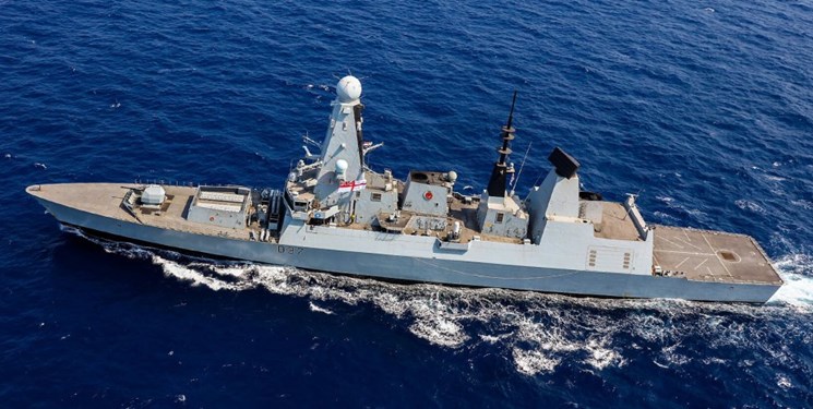 بریتانیا دومین کشتی جنگی خود را در خلیج فارس مستقر می‌کند