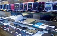 کاهش قیمت گوشی تلفن همراه با عرضه کالا به بازار