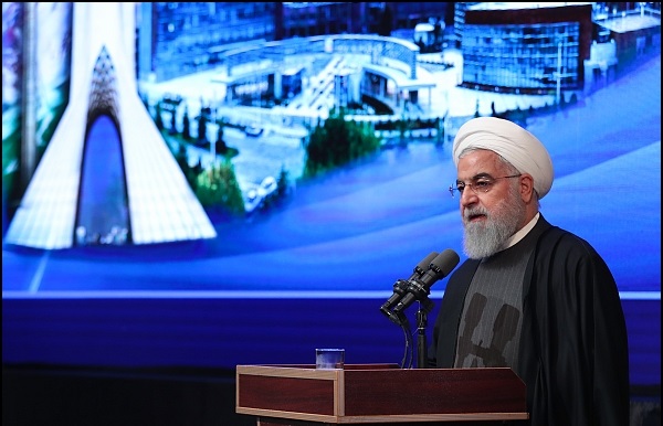 روحانی: باید از تحریم‌ها به عنوان فرصتی برای رشد فناوری‌ بهره گرفت/ دولت الکترونیک راهکار کاهش رانت و اختلاس