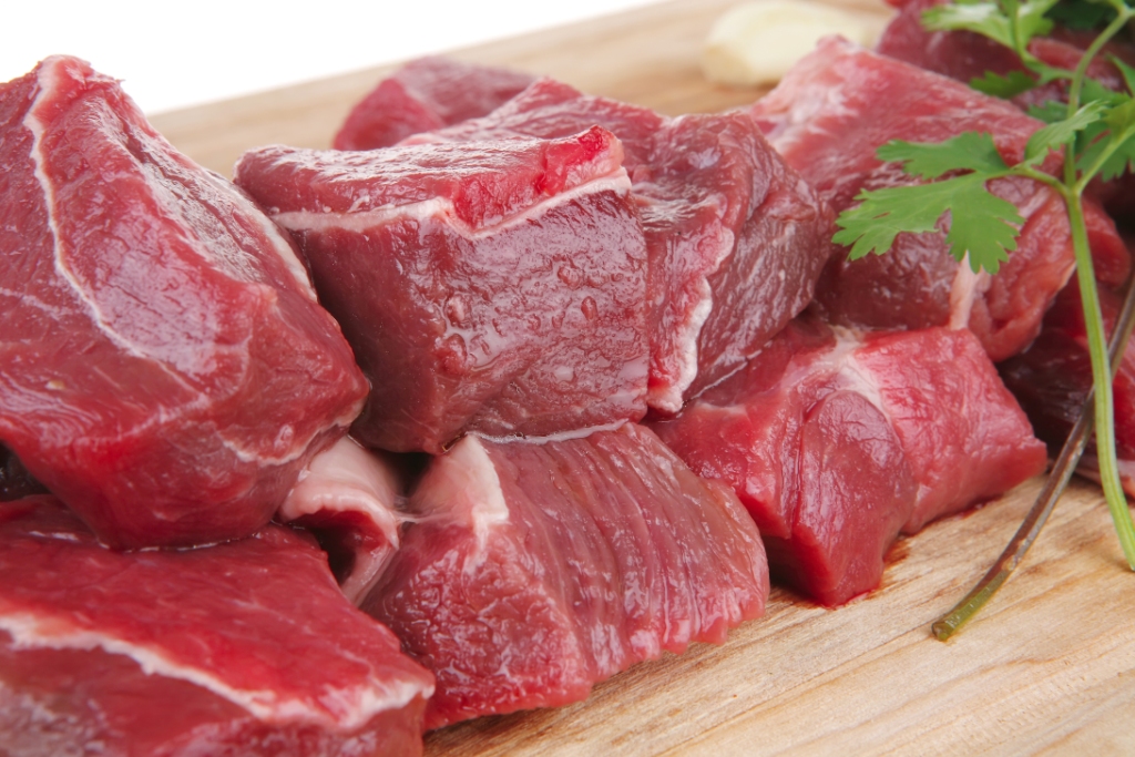 علت اختلاف قیمت گوشت قرمز در مناطق مختلف تهران چیست؟