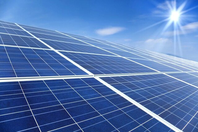 ۴۰ درصد  مصرف انرژی با پنل‌ های خورشیدی کمتر شد