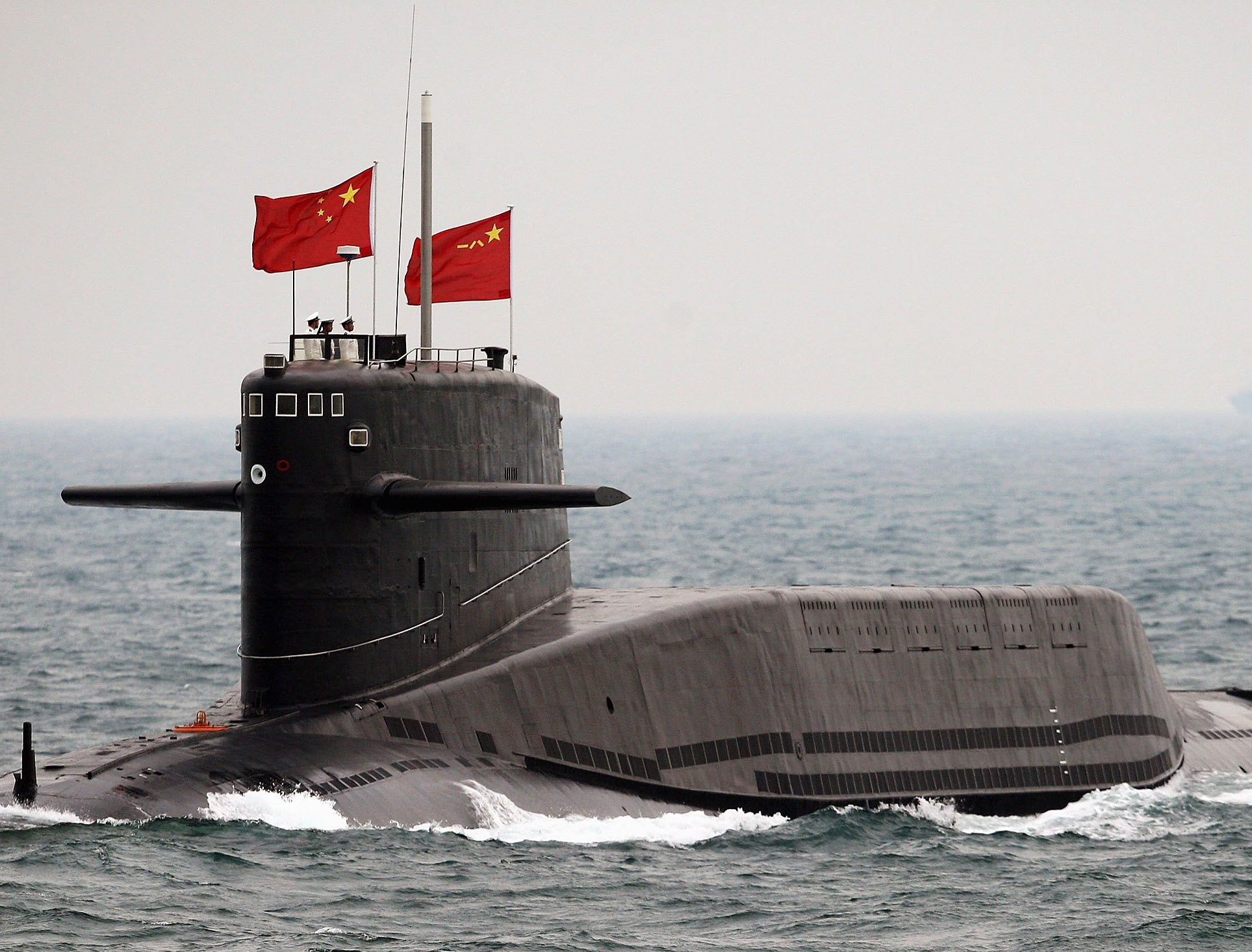 جنگ آمریکا و چین در زیر دریا