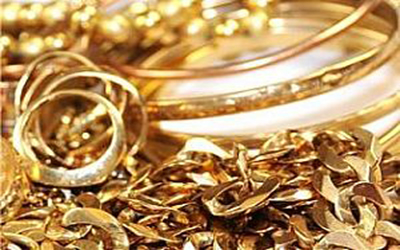 کشف یک کیلو طلا دفن شده زیر ۸۵ تن زباله در بوکان