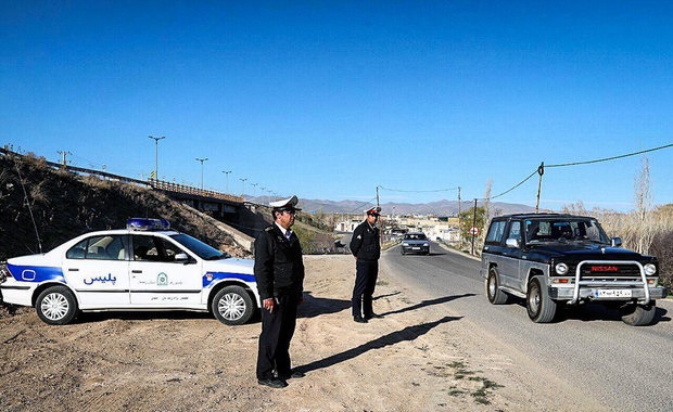 شیوه برخورد پلیس با خودروهای غیر بومی در ورودی پنج شهر