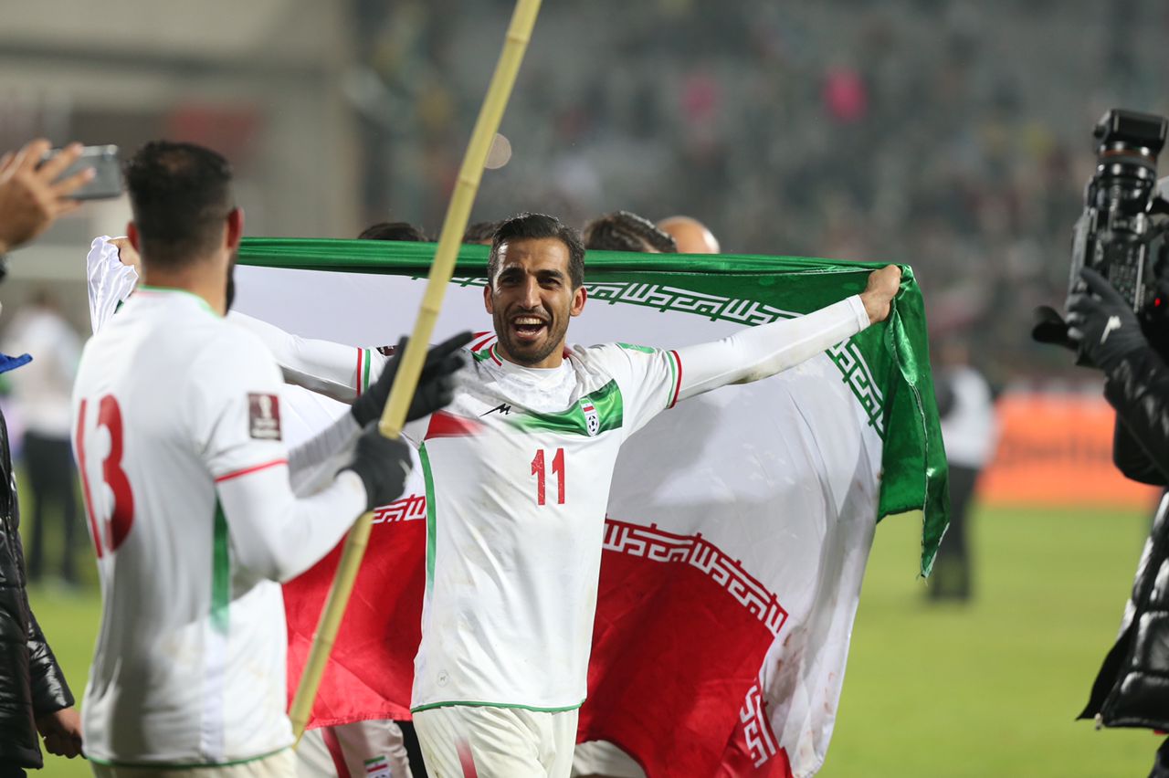 توییت وزیر اقتصاد در پی صعود تیم ملی فوتبال ایران به جام جهانی