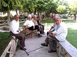  سن بازنشستگی در ایران را افزایش دهید