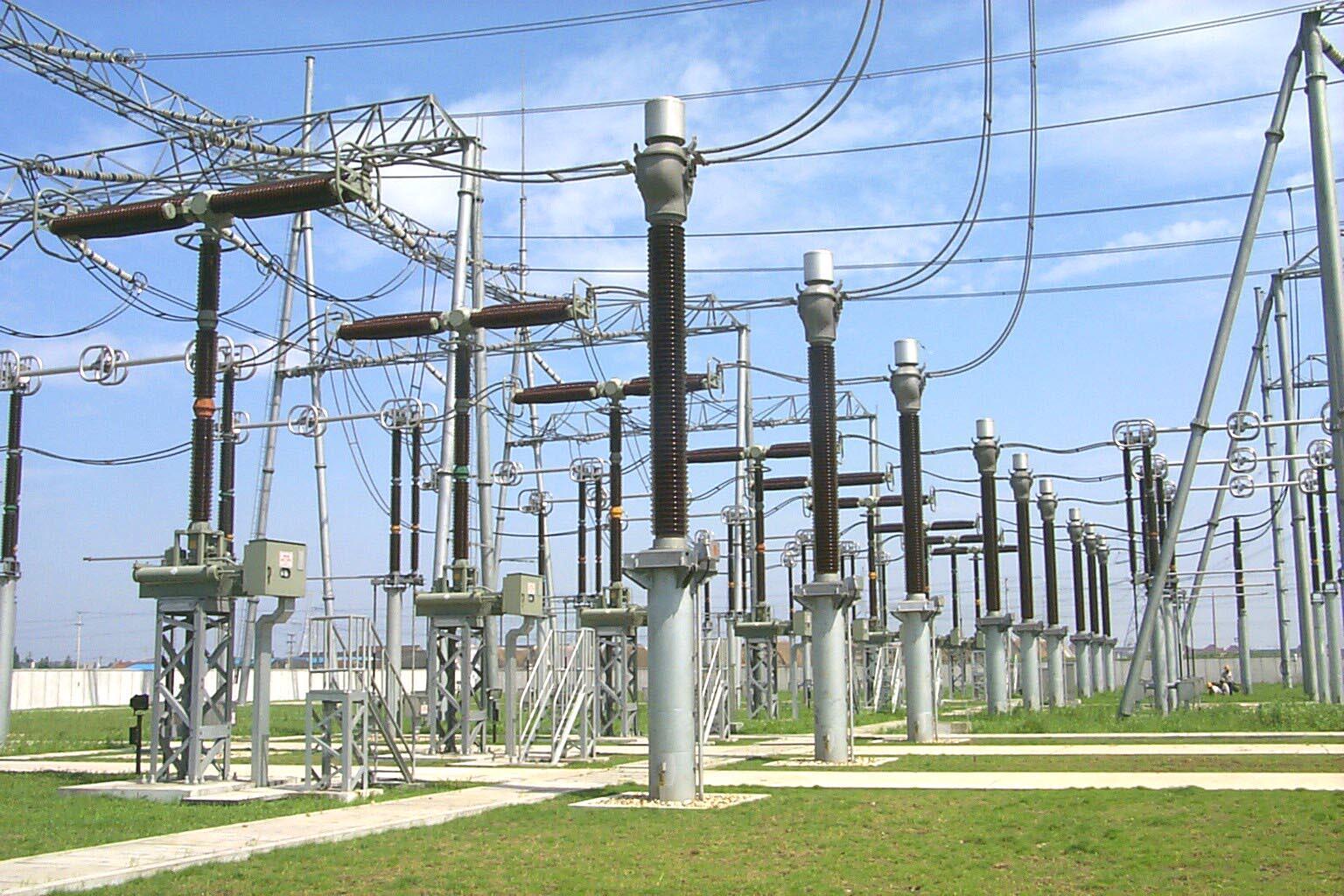 اتصال برق وزارت نفت به شبکه سراسری برای تامین برق صنایع