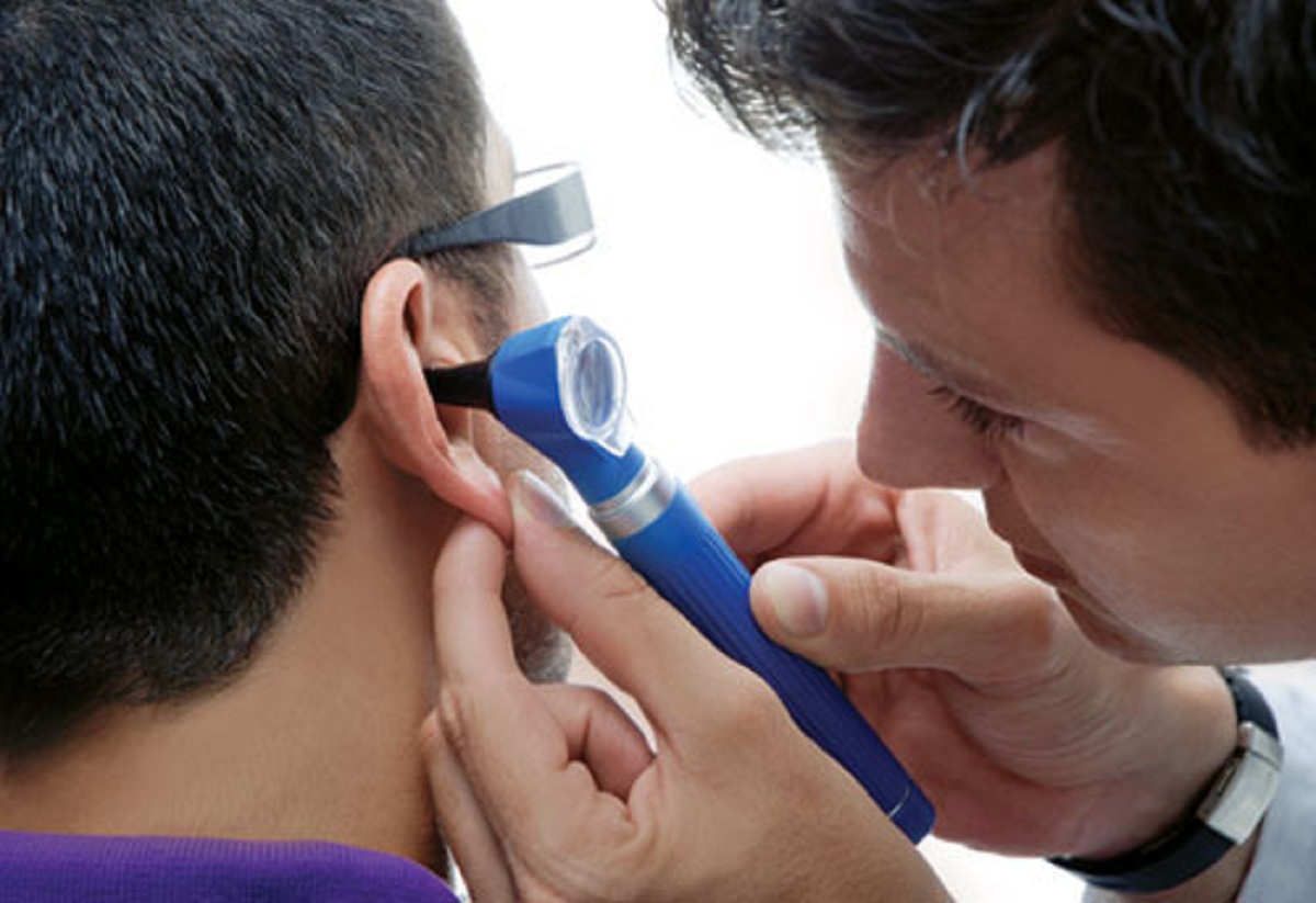 کاهش شنوایی؛ علائم، تشخیص و درمان