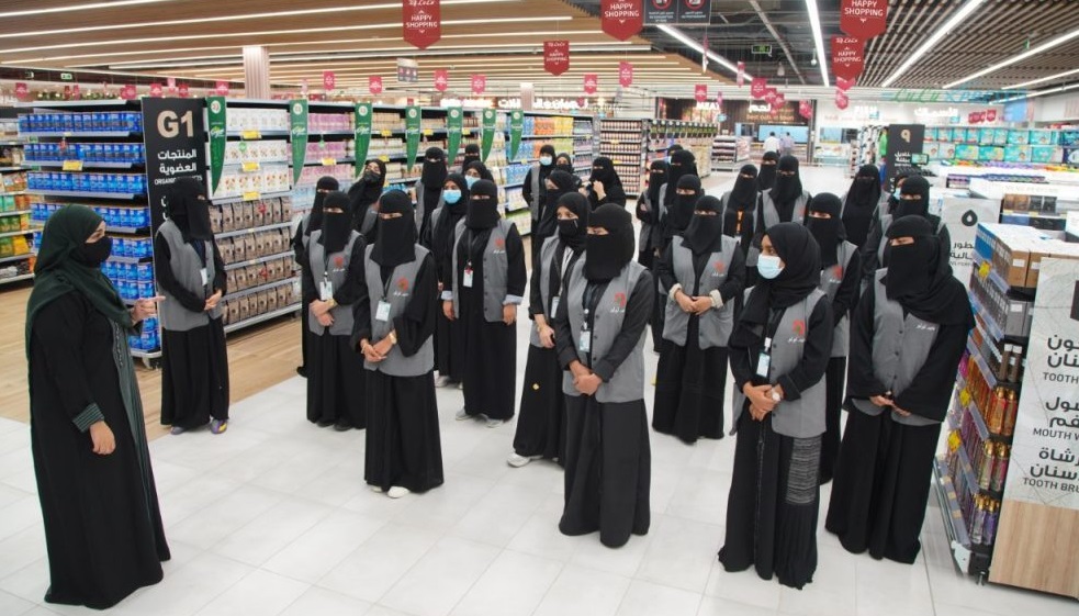 افتتاح فروشگاهی زنانه در عربستان!