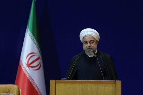 روحانی: سرمایه بانک‌های دولتی تقریبا دو برابر شد/ با آینده را سیاه کردن نمی‌توان شغل ایجاد کرد