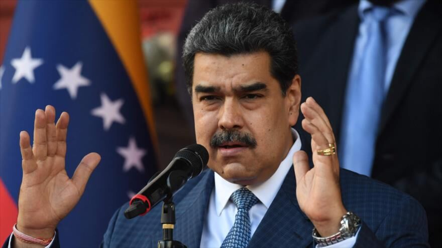 رییس جمهور ونزوئلا: ایران و ونزوئلا باید با هم آینده را بسازند