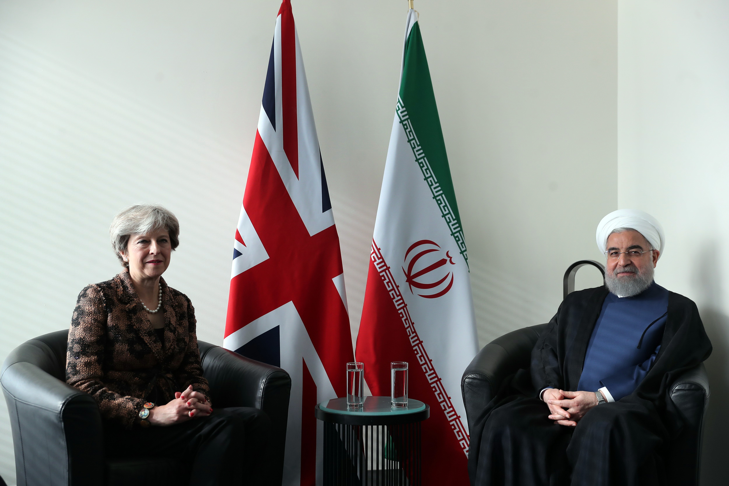 ایران آماده است روابط خود را با انگلستان در همه عرصه ها توسعه و تعمیق بخشد/استقبال از حمایت قاطع اتحادیه اروپا و لندن از برجام